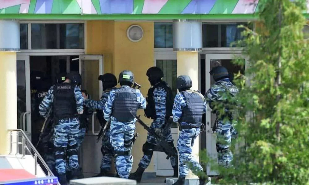 Ρωσία- Μακελειό σε σχολείο: Παραδέχθηκε πλήρως την ενοχή του ο 19χρονος